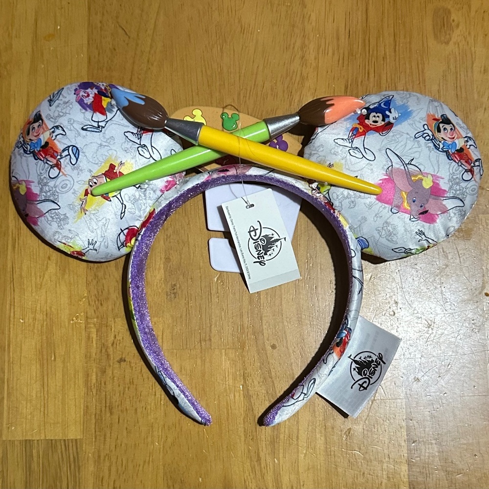 NWT 2021 Disney Parks Mickey artist ears/headband, paintbrush/pallet